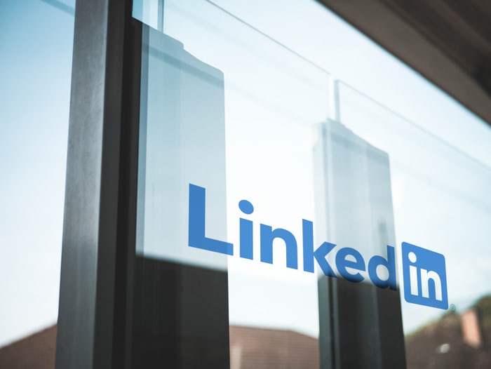 Digital marketing on LinkedIn "Welcome to LinkedIn"